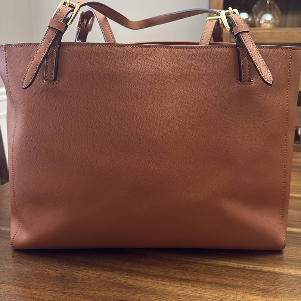 💥💥SOLD💥💥Tory Burch York Buckle Tote Bag - Picture 7 of 16
